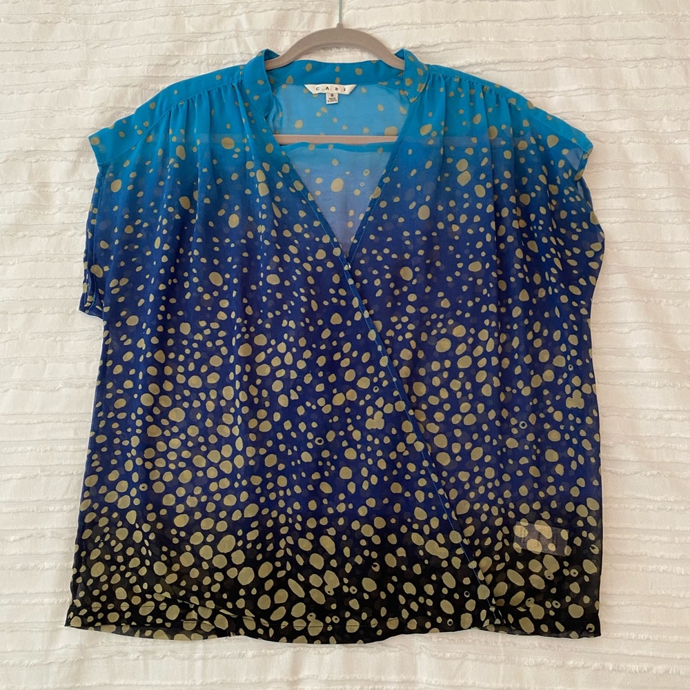 CAbi Blue Crossover Drape Ombre Bubbles Blouse S